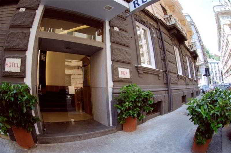 Rex Lifestyle 3* Napels